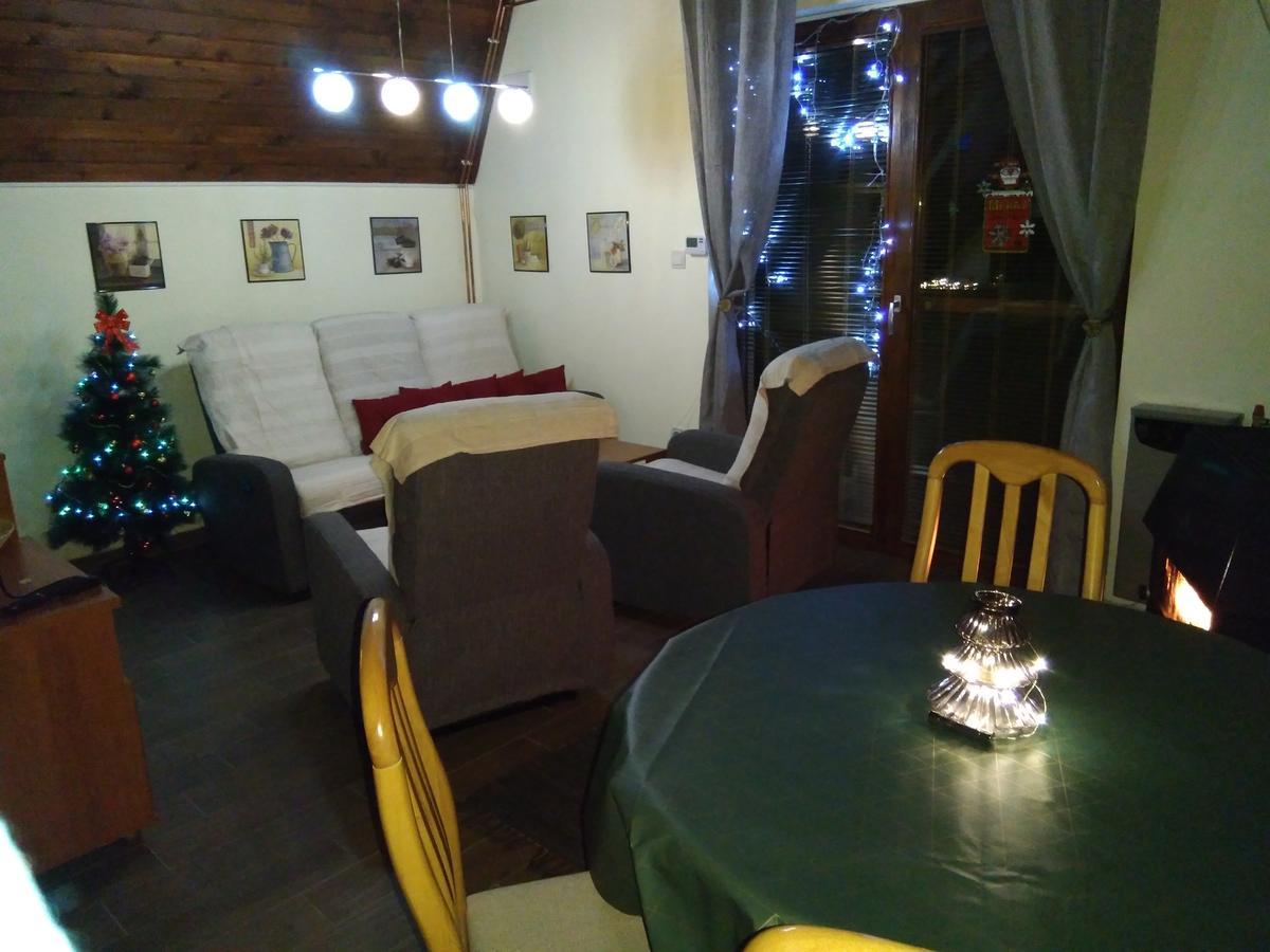 Viola I Detelina Apartments Перучац Экстерьер фото