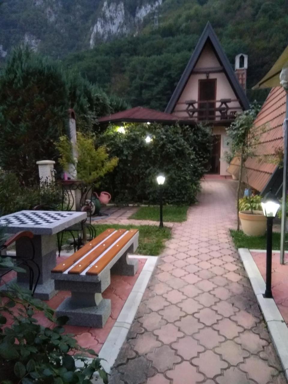 Viola I Detelina Apartments Перучац Экстерьер фото